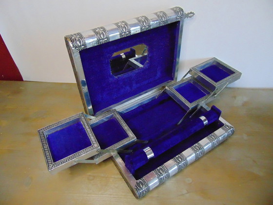 Image 1 of Twee  Juwelen Dozen Of Kistjes 