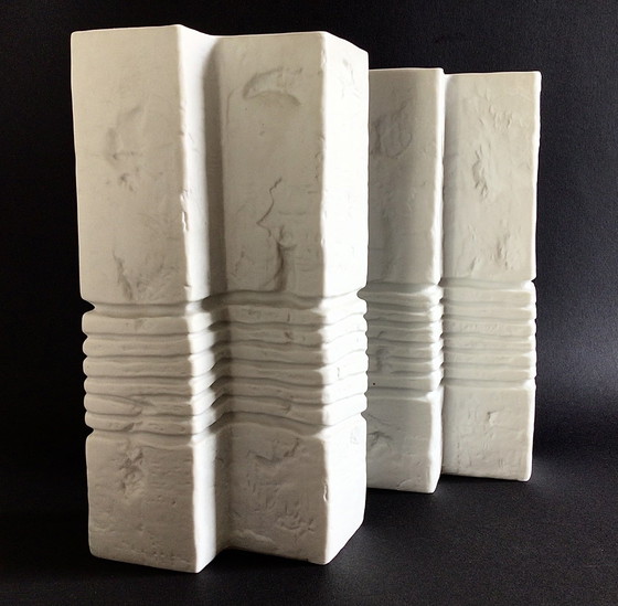 Image 1 of 2 Biscuit Brutalist Fossiel Gerold Jaren 70 Vazen