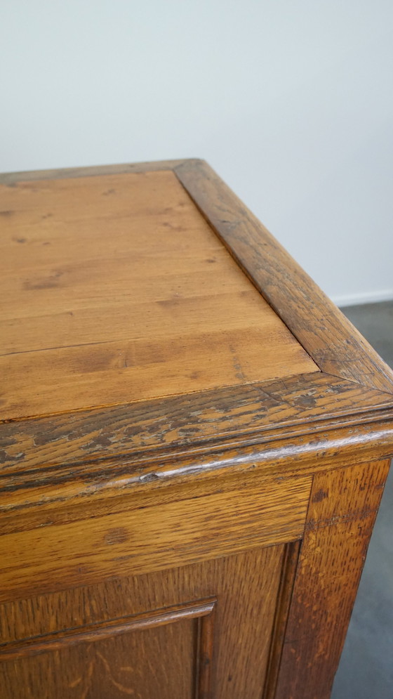 Image 1 of Houten Balie/ Dressoir/ Toonbank Op Wieltjes 