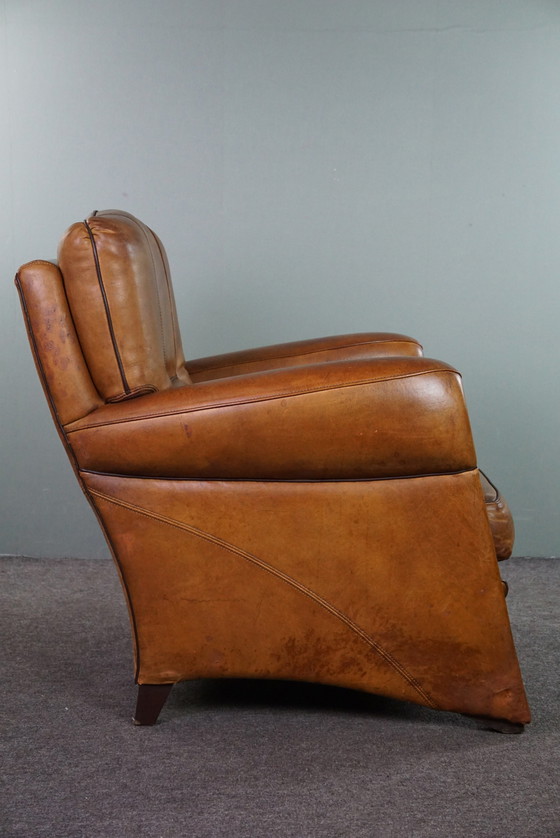 Image 1 of Moderne design fauteuil gemaakt van schapenleer