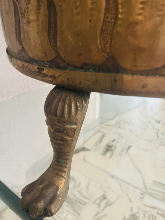 Image 1 of Driepoot Plantenbak Messing Xvii/ Xviii Eeuw Noord-Duitsland