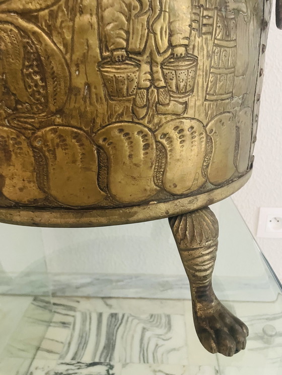 Image 1 of Driepoot Plantenbak Messing Xvii/ Xviii Eeuw Noord-Duitsland