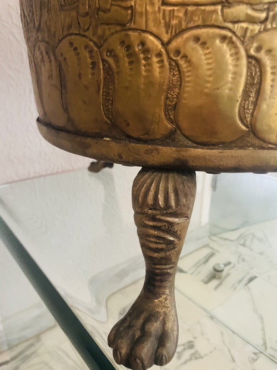 Image 1 of Driepoot Plantenbak Messing Xvii/ Xviii Eeuw Noord-Duitsland