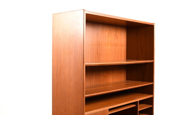 Image 1 of Deense secretaire in teak uit het midden van de eeuw