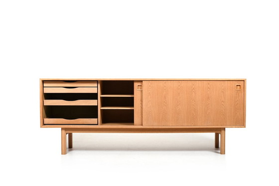 Image 1 of Laag Deens No.21 Dressoir in Eik van Omann Jun, 1960