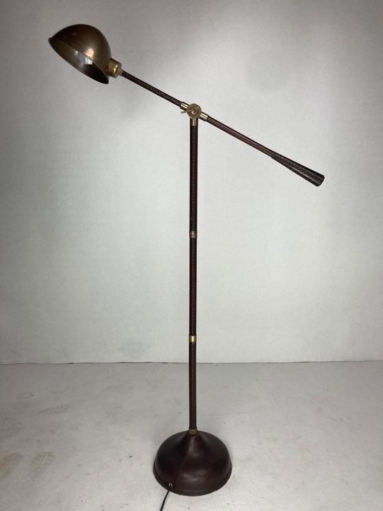 Image 1 of Met leer omwikkelde en gestikte vloerlamp van Jacques Adnet, 1970S