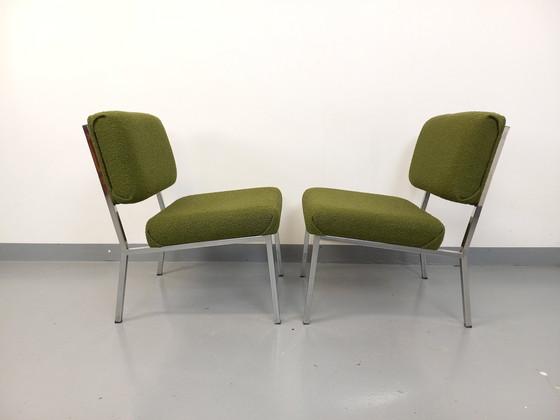 Image 1 of Suite van 2 Modernistische 60s Verchroomd Metaal en Bouclette Stoffen Fauteuils