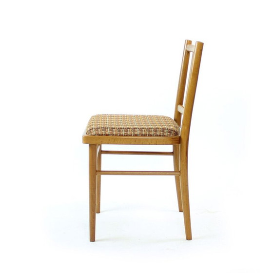 Image 1 of Set van 4 vintage eikenhouten en stoffen stoelen van Ton, Tsjecho-Slowakije 1960