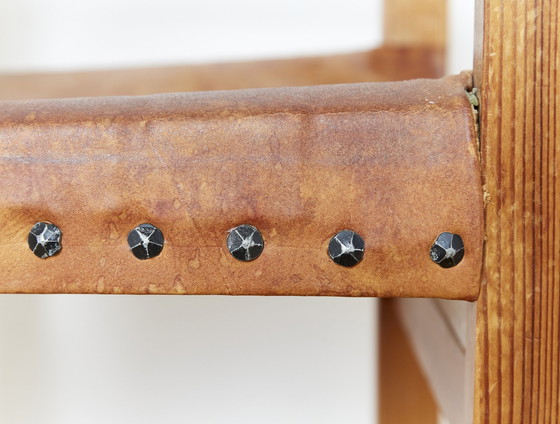 Image 1 of Fauteuil van massief dennenhout en tuigleer van Biosca