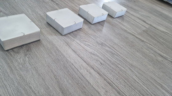 Image 1 of 4X Toss B Opbouwarmatuur