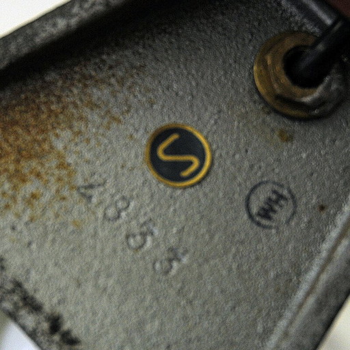 Vintage zwart metalen tafellamp, Zweden 1950