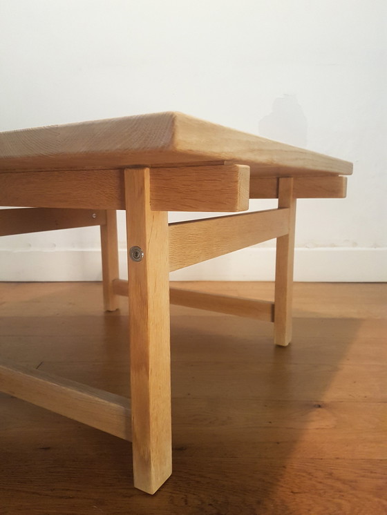 Image 1 of Deense Salontafel van Hans J. Wegner voor PP Møbler