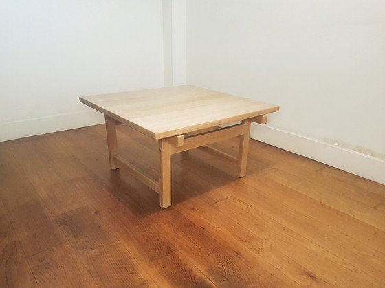 Image 1 of Deense Salontafel van Hans J. Wegner voor PP Møbler