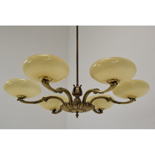 Vintage art deco kroonluchter van glas en messing, Tsjecho-Slowakije 1930