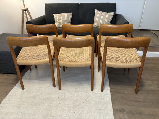 6x Niels Møller model 75 J.L. Møller stoelen