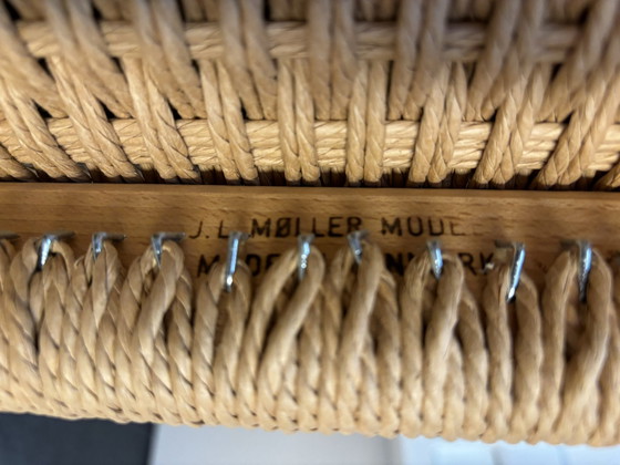 Image 1 of 6x Niels Møller model 75 J.L. Møller stoelen