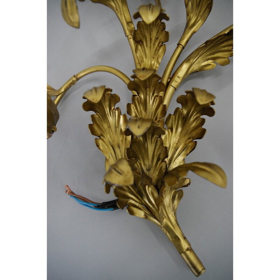 Image 1 of Paar vintage gouden wandlampen met bloemenpatroon, Italië 1960