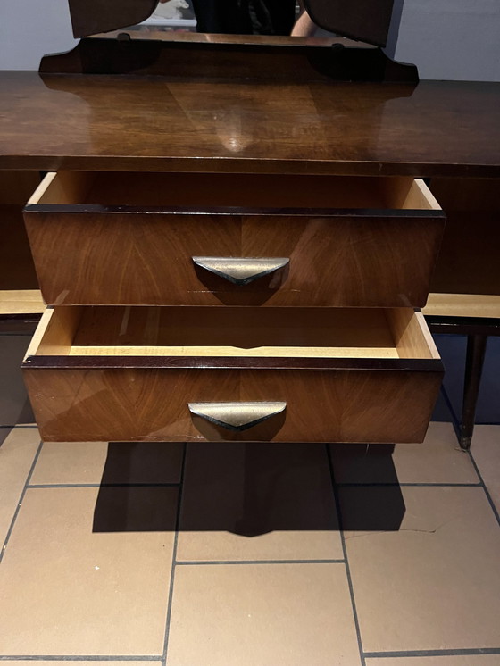 Image 1 of Mid Century Kaptafel