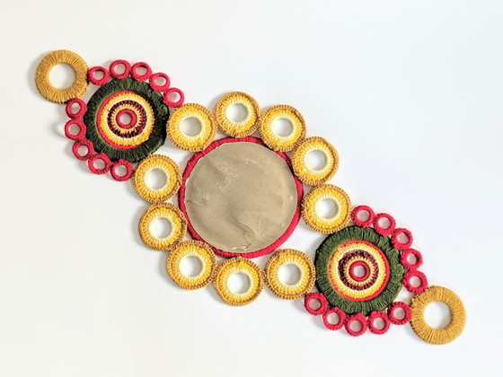 Image 1 of Macrame Hangende Spiegel | Vintage Bloemsierkunst | 1970'S