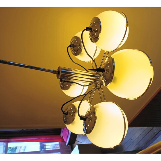 Image 1 of Vintage kroonluchter in chroom metaal en opaline glas voor Targetti Sankey, Italië 1970