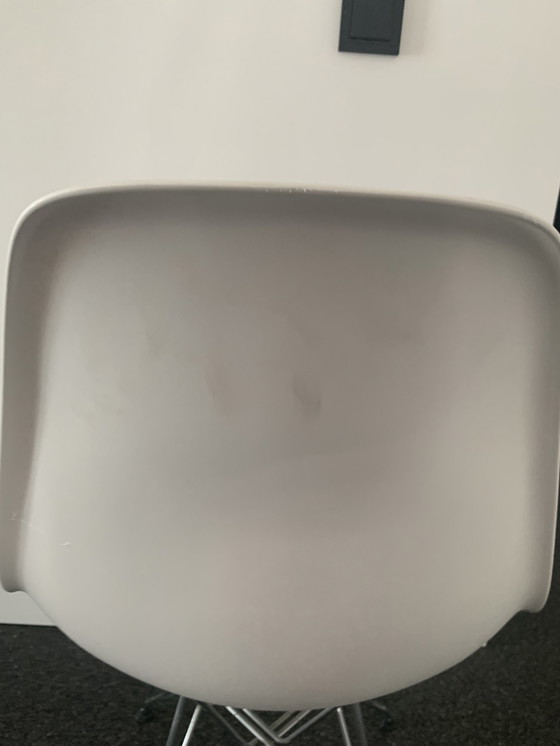 Image 1 of 4x Vitra DSR chair wit