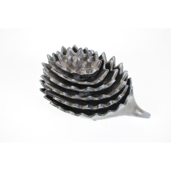 Image 1 of Vintage metalen asbak in de vorm van een egel, Tsjechoslowakije 1960
