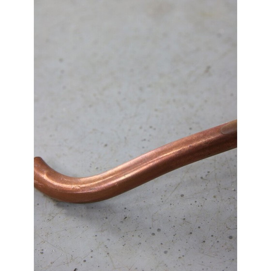 Image 1 of Vintage organisch koperen en opaline glazen tafellamp