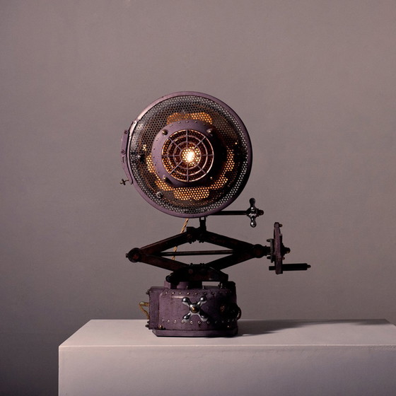 Image 1 of Vs/Hnbvii Lamp