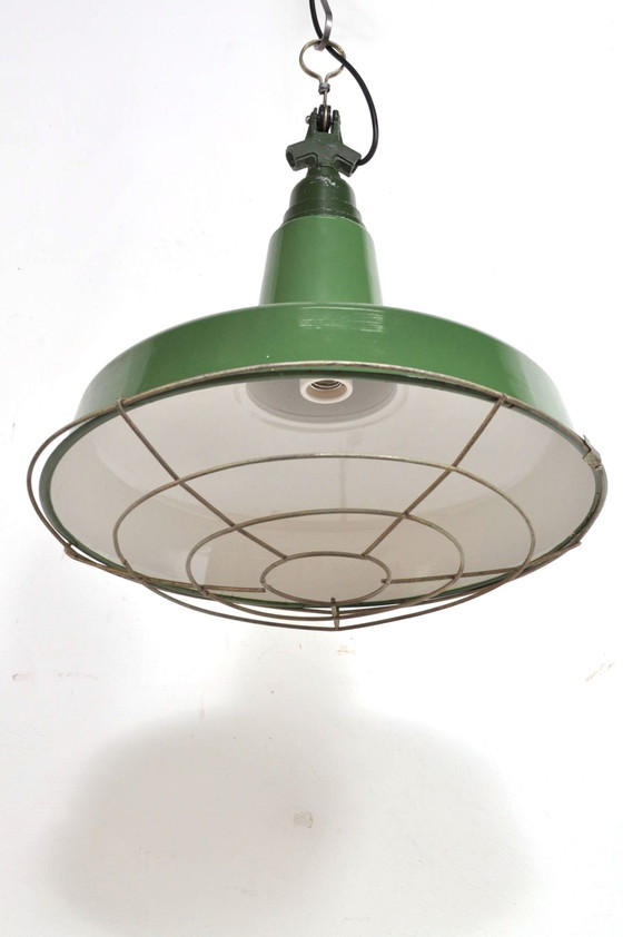 Image 1 of Vintage emaille lampen met kooi