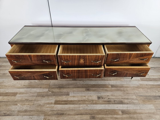 Image 1 of Mid Century Dressoir in Esdoorn, Notenhout en Palissander met Glazen Bovenblad