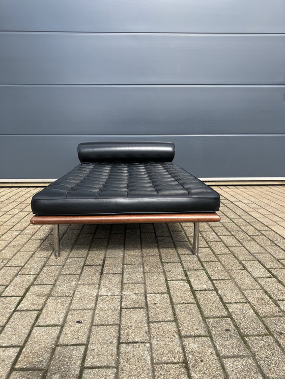 Image 1 of Knoll Barcelona Daybed Zwart Leder, Mies Van Der Rohe