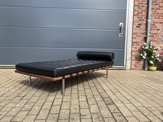 Image 1 of Knoll Barcelona Daybed Zwart Leder, Mies Van Der Rohe