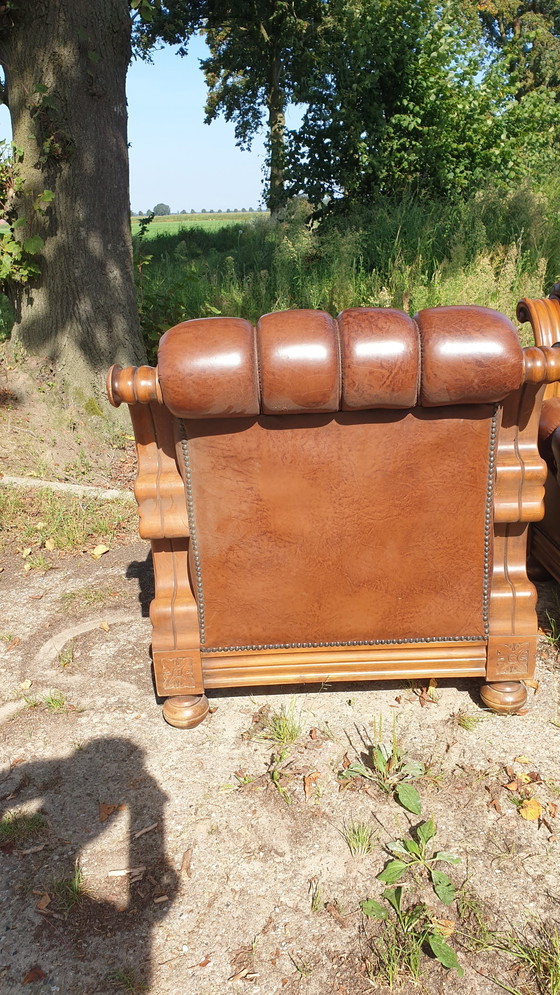 Image 1 of Retro Vintage Klassiek Leder Fauteuils Met Bank Notenhout 