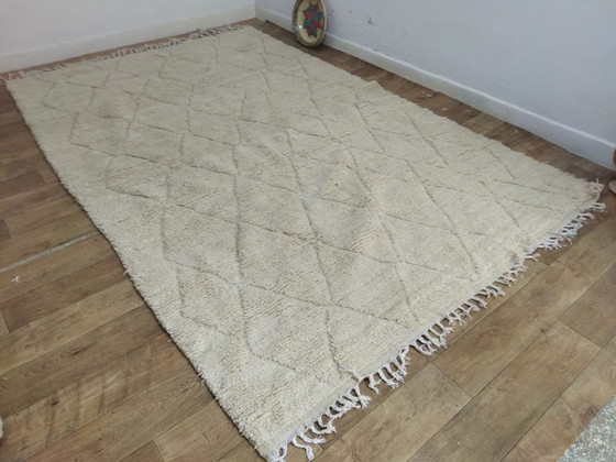 Image 1 of Handgewebter Weißer Berber-Teppich Aus Naturwolle - Handgemaakt Wit Berber Tapijt Van Natuurlijke Wol