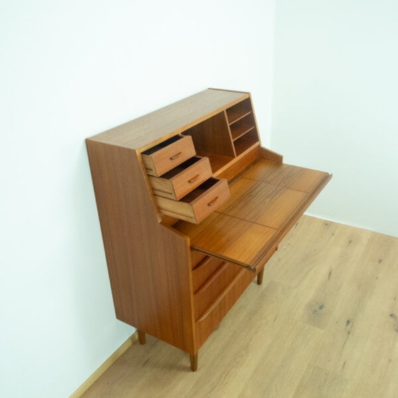 Image 1 of Deens eiken secretaire en kaptafel uit 1960