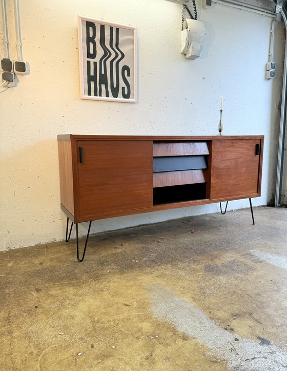 Image 1 of Vintage teak dressoir