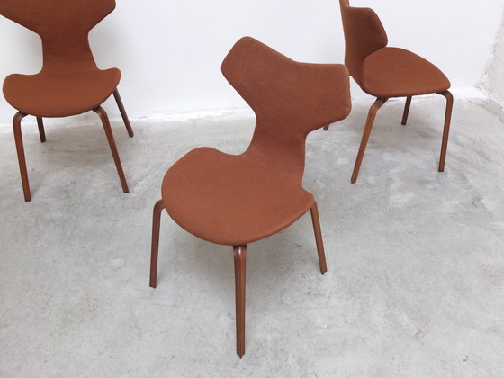 Image 1 of 4x Fritz Hansen Grand Prix Stoelen Van Arne Jacobsen