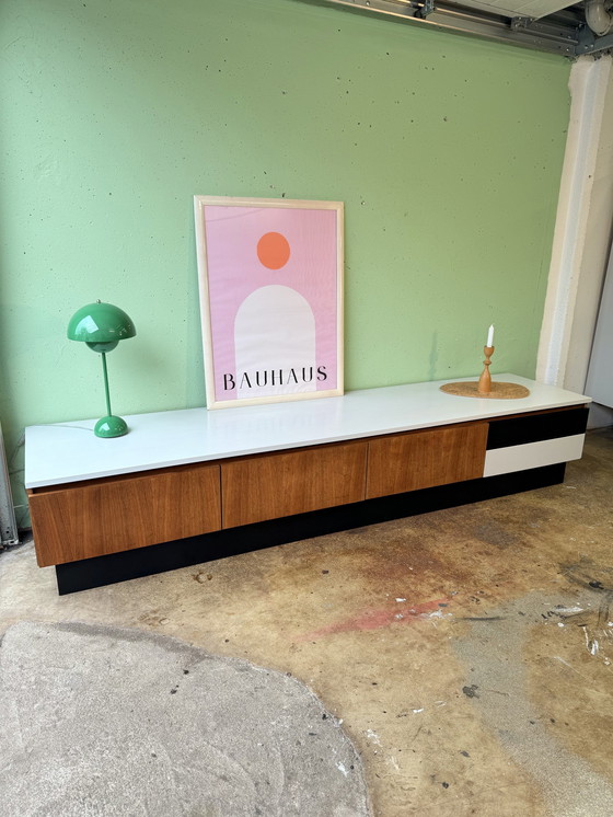 Image 1 of Exclusief vintage dressoir lowboard 1960