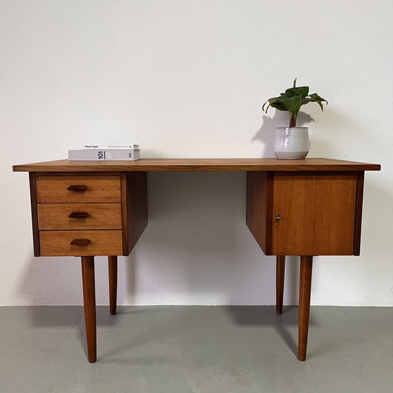 Image 1 of Vintage Deens teak bureau