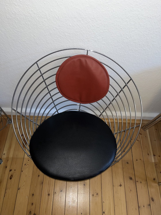 Image 1 of Verner Panton Kegelstoel V8800 Draadstoel Fritz Hansen