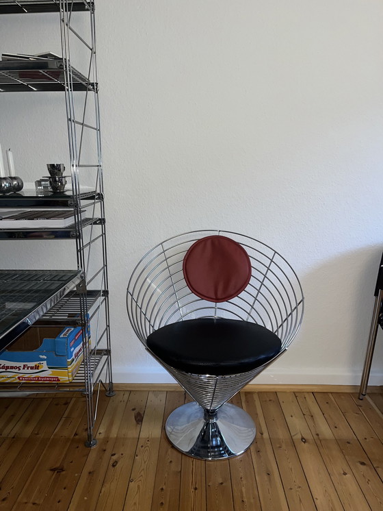 Image 1 of Verner Panton Kegelstoel V8800 Draadstoel Fritz Hansen