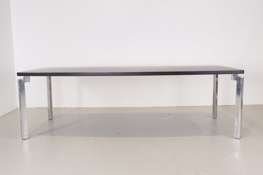 Leolux eettafel Niobe zwart/chrome