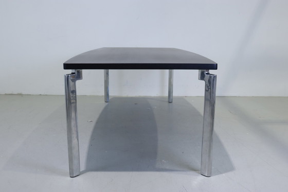 Image 1 of Leolux eettafel Niobe zwart/chrome