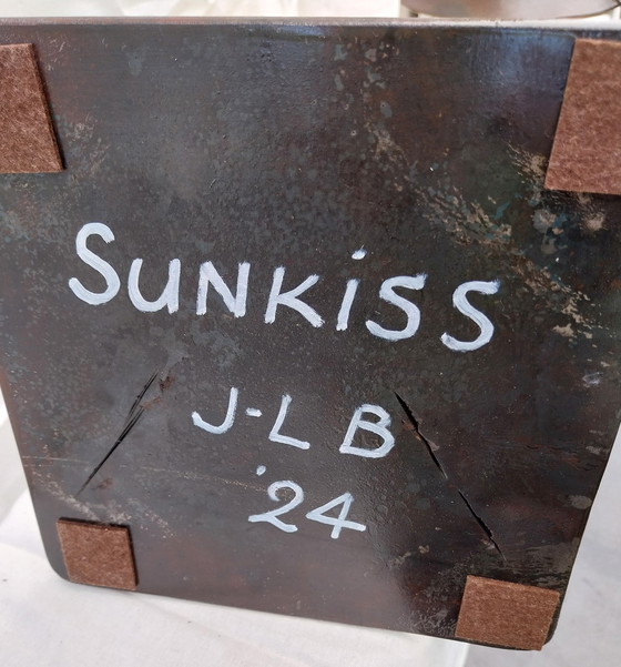 Image 1 of Sunkiss