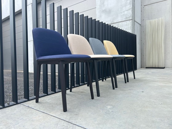 Image 1 of 4X Vitra Softshell Chairs