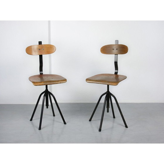 Image 1 of Paar draaistoelen vintage industrieel zwart, jaren 1960