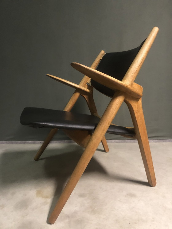 Image 1 of Hans J. Wegner Ch-28 Stoel Voor Carl Hansen