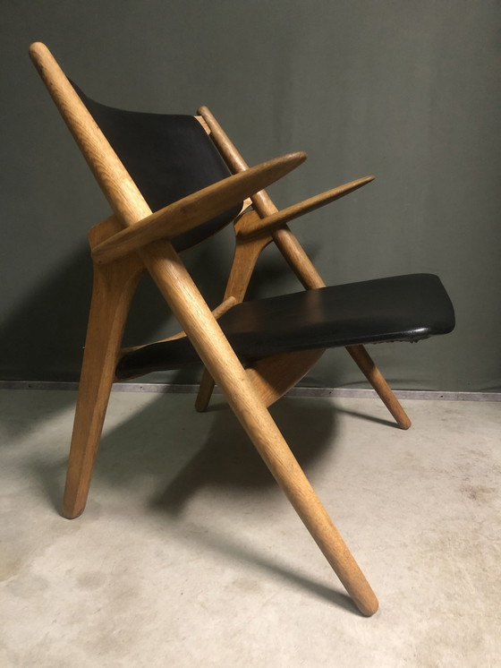 Image 1 of Hans J. Wegner Ch-28 Stoel Voor Carl Hansen