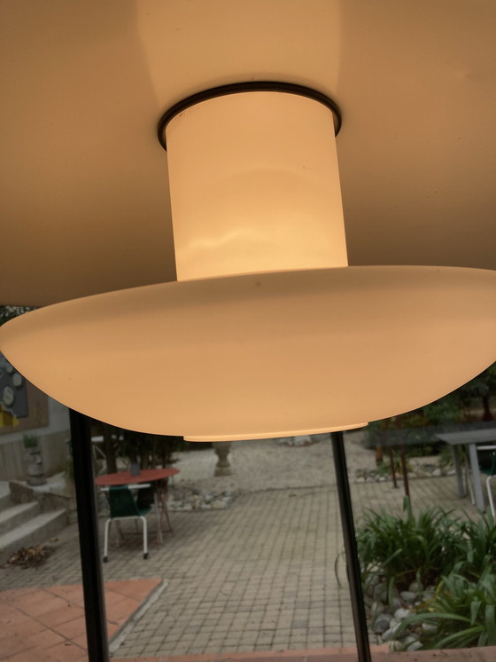 Image 1 of 2 Wit glazen en metalen hanglampen uit de jaren 80