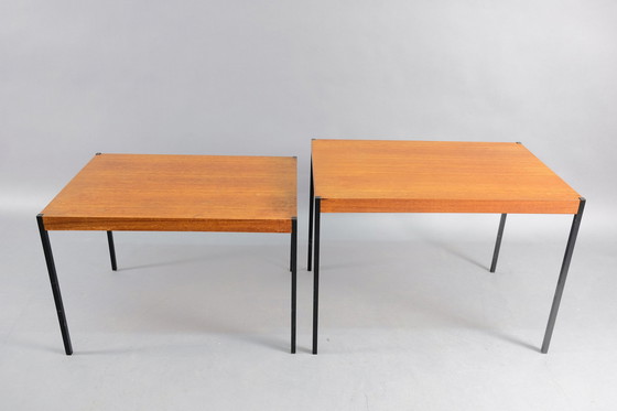 Image 1 of 2x mid-century teakhouten bijzettafels